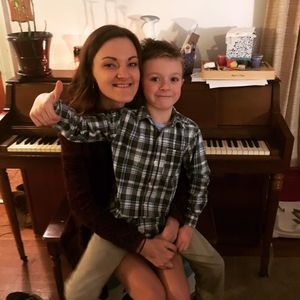 Meet your Posher, Emilie